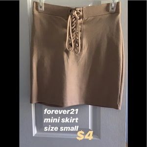 FOREVER 21 mini skirt